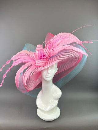BABY PINK HAT WITH LIGHT TURQUOISE TRIM