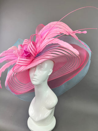 BABY PINK HAT WITH LIGHT TURQUOISE TRIM