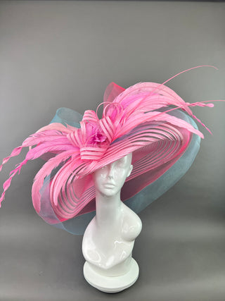 BABY PINK HAT WITH LIGHT TURQUOISE TRIM