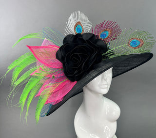 BLACK WIDE BRIM HAT WITH GLITTER PEACOCK FEATHERS