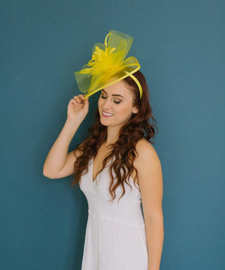 Yellow Fascinator, The Celeste, Derby Hat, Wedding Hat,  Women's Tea Party Hat, Fancy Hat, Champagne Gold  Hat, Cocktail Hat, wedding hat