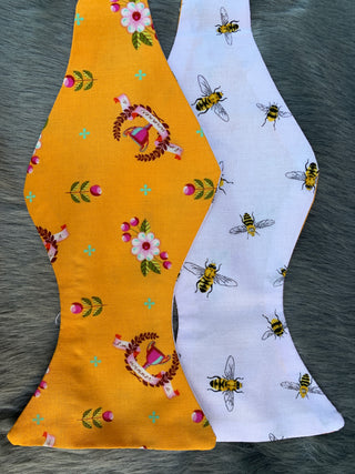 YELLOW TROPHY & BEE BOW TIE