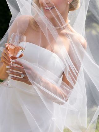 WIDE BRIM VEIL BRIDAL HAT