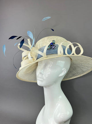 IVORY HAT WITH POWDER BLUE