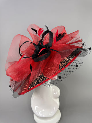 RED AND BLACK ANIMAL PRINT ROUND BRIM HAT