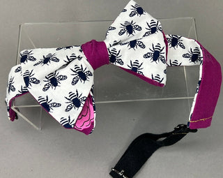 NAVY BEE AND PINK ROSE REVERSIBLE BOW TIE