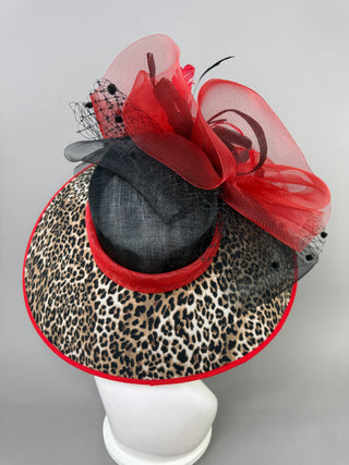 RED AND BLACK ANIMAL PRINT ROUND BRIM HAT