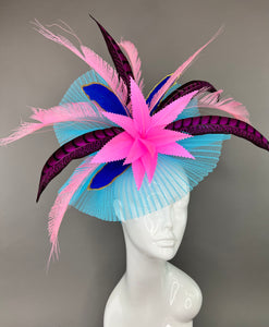 TURQUOISE FASCINATOR WITH SHADES OF PINK