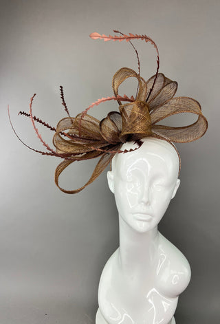 BROWN SINAMAY BOW FASCINATOR