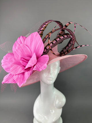 SHADES OF PINK OVAL BRIM HAT WITH PINK LADY AMHERST FEATHERS