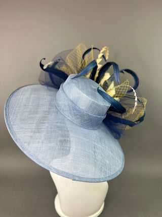 COUNTRY BLUE ROUND BRIM HAT WITH CREAM FLOWER BLOOM