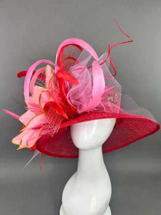 RED ROUND BRIM HAT WITH PINK FLOWER