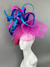 Load image into Gallery viewer, FUCHSIA PINK FASCINATOR WITH SEQUIN PEACOCK ACCENTS