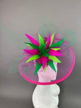Load image into Gallery viewer, FUCHSIA AND GREEN FASCINATOR WITH NETTING
