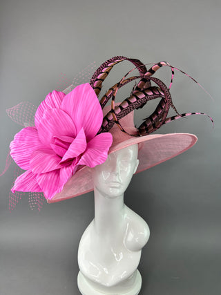 SHADES OF PINK OVAL BRIM HAT WITH PINK LADY AMHERST FEATHERS