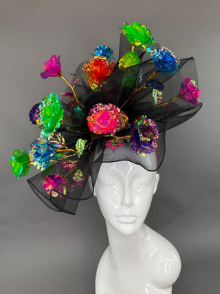 BLACK CRINOLINE FASCINATOR WITH MULTICOLOR ROSES