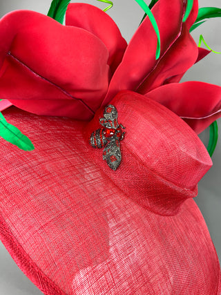 RED FLORAL ROUND BRIM WITH GREEN ACCENTS