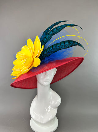 RED ROUBD BRIM WITH YELLOW FLOWER