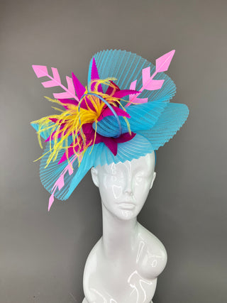 TURQUOISE CRINOLINE FASCINATOR