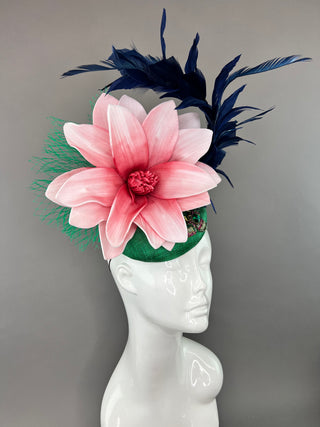 GREEN FASCINATOR WITH BLUSH BLOOM