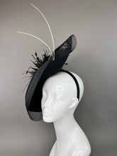 Load image into Gallery viewer, BLACK FASCINATOR WITH WHITE SPINES