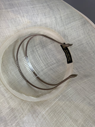IVORY WIDE BRIM HAT WITH PHEASANT FEATHERS