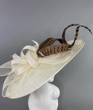 IVORY WIDE BRIM HAT WITH PHEASANT FEATHERS
