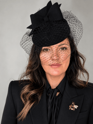 BLACK BOW FORMAL WOOL FASCINATOR WITH VEIL ON HEADBAND - The Hat Hive