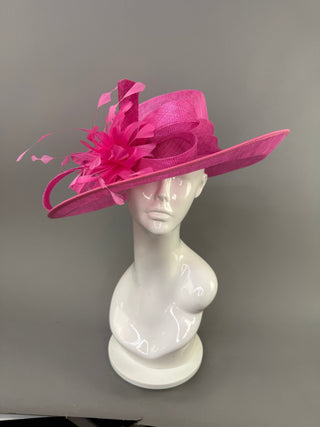 PINK FLIPPED BRIM KENTUCKY DERBY HAT WITH FEATHER FLOWER - The Hat Hive