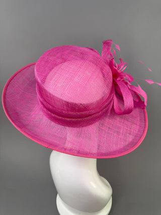 PINK FLIPPED BRIM KENTUCKY DERBY HAT WITH FEATHER FLOWER - The Hat Hive