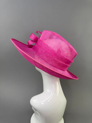 PINK FLIPPED BRIM KENTUCKY DERBY HAT WITH FEATHER FLOWER - The Hat Hive