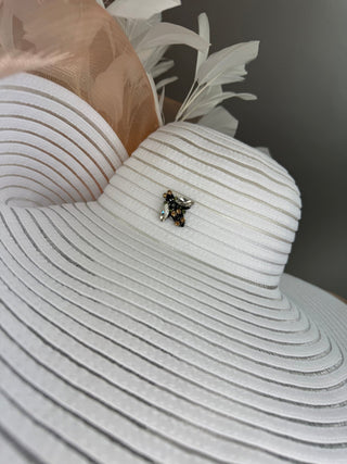 WHITE AND PEACH PINNED FLOPPY KENTUCKY DERBY HAT - The Hat Hive