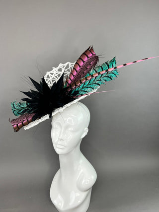 WHITE FASCINATOR WITH MINT & LIGHT PINK LADY AMHERST FEATHERS - The Hat Hive