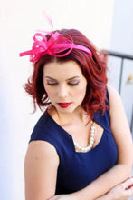 Load image into Gallery viewer, THE OLIVE RAYNE FASCINATOR