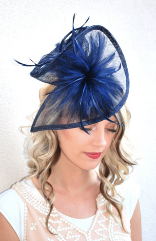 THE TAYLOR FASCINATOR