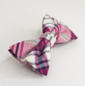 PINK PLAID BOW TIE