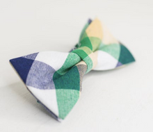 Load image into Gallery viewer, GREEN AND BLUE PLAID BOW TIE
