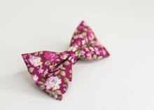Load image into Gallery viewer, BURGUNDY FLORAL BOW TIE