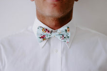 Load image into Gallery viewer, SOLID BOW TIES