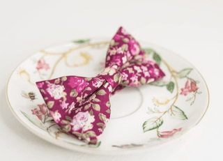 BURGUNDY FLORAL BOW TIE - The Hat Hive