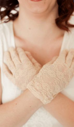 FLORAL LACE GLOVES - The Hat Hive