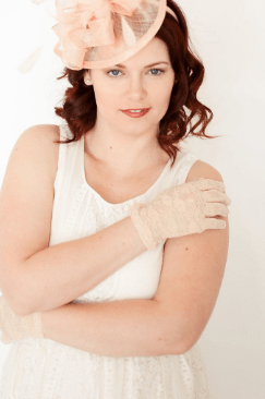 FLORAL LACE GLOVES - The Hat Hive