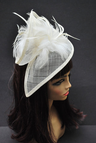 Ivory Fascinator, Womens Tea Party Hat, Hat with Veil, Church Hat, Derby Hat, Fancy Hat, Ivory Hat, Tea Party Hat, wedding hat, British Hat