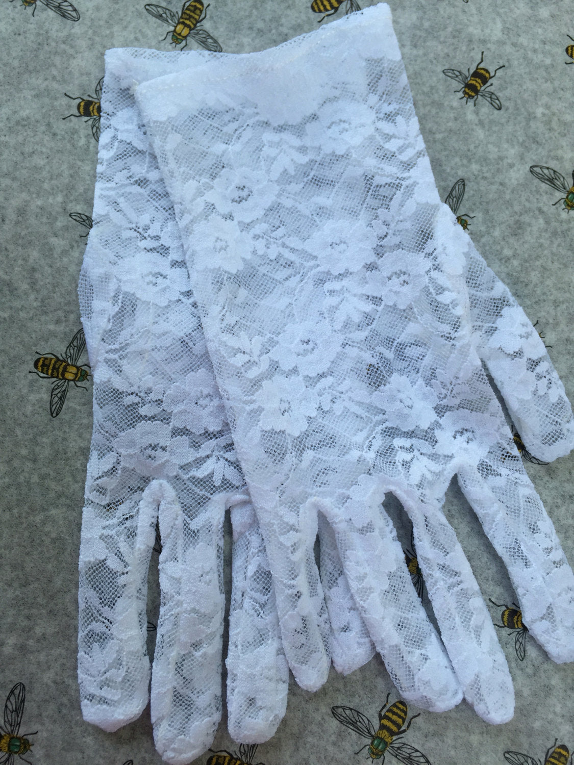 White Lace Gloves