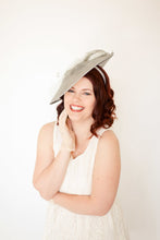 Load image into Gallery viewer, Gray Fascinator, Kentucky Derby Hat, Tea Party Hat, Church Hat, Derby Hat, Fancy Hat, Royal Hat, Tea Party Hat, wedding hat