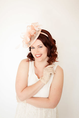 light Pink Fascinator, Tea Party Hat, Church Hat, Derby Hat, Fancy Hat, Pink Hat, Wedding Hat, British Hat, Coral Hat