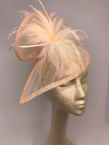 Pastel Pink Fascinator, peach kentucky derby hat, British Hat, Womens Tea Party Hat, Church Hat, Derby Hat, Fancy Hat, Pink Hat