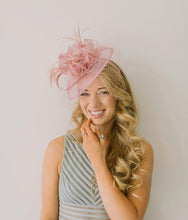 Load image into Gallery viewer, Blush Pink Fascinator, The Brynlee Women&#39;s Tea Party Hat, Hat with Veil, Kentucky Derby Hat, Fancy Hat, wedding hat, British Hat
