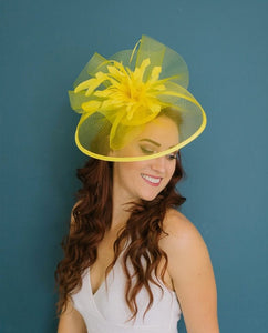 Yellow Fascinator, The Celeste, Derby Hat, Wedding Hat,  Women&#39;s Tea Party Hat, Fancy Hat, Champagne Gold  Hat, Cocktail Hat, wedding hat