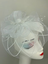 Load image into Gallery viewer, White  Fascinator, Tea Party Hat, Bridal wedding hat, Derby Hat, Formal Hair Piece, Woman&#39;s Hair Clip, British Fancy Hat,